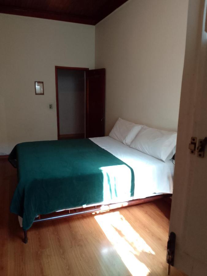 Hotel Braganca กาชัมบู ภายนอก รูปภาพ
