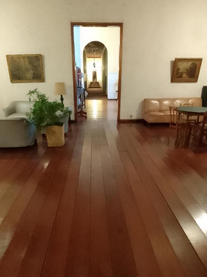 Hotel Braganca กาชัมบู ภายนอก รูปภาพ