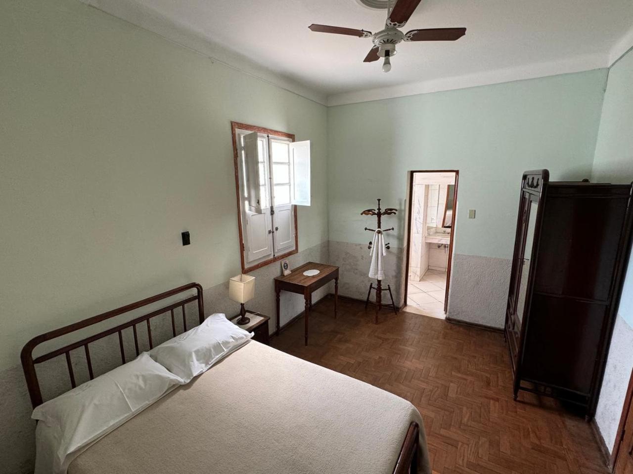Hotel Braganca กาชัมบู ภายนอก รูปภาพ